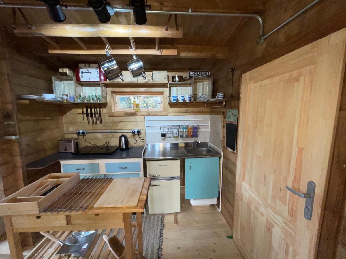 Retro Private Lodge With Hot Tub Nr Dartmoor Newton Abbot Exterior photo